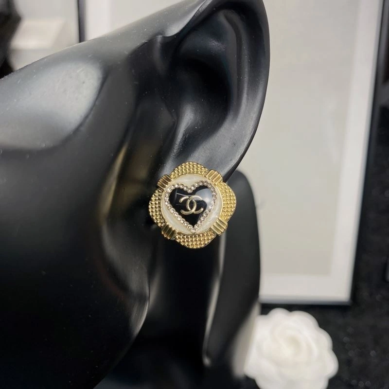 Chanel Earrings FreshLook 225905