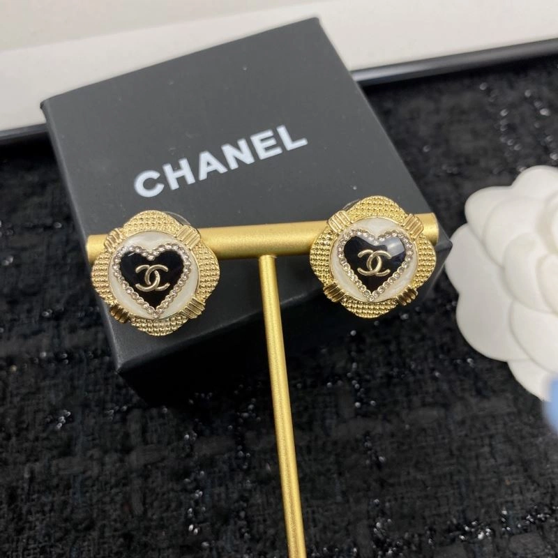 Chanel Earrings FreshLook 225905