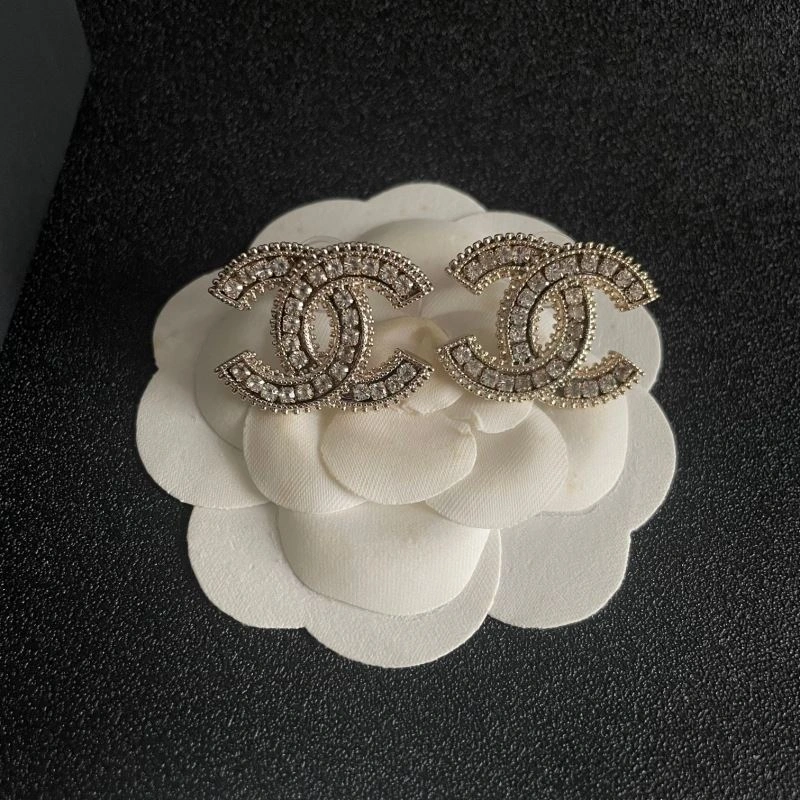 Timeless Chanel Earrings 225908