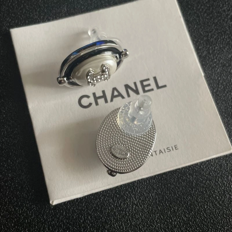 Chanel Earrings Sophisticated 225954