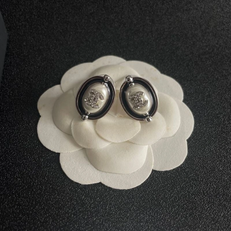 Chanel Earrings Sophisticated 225954