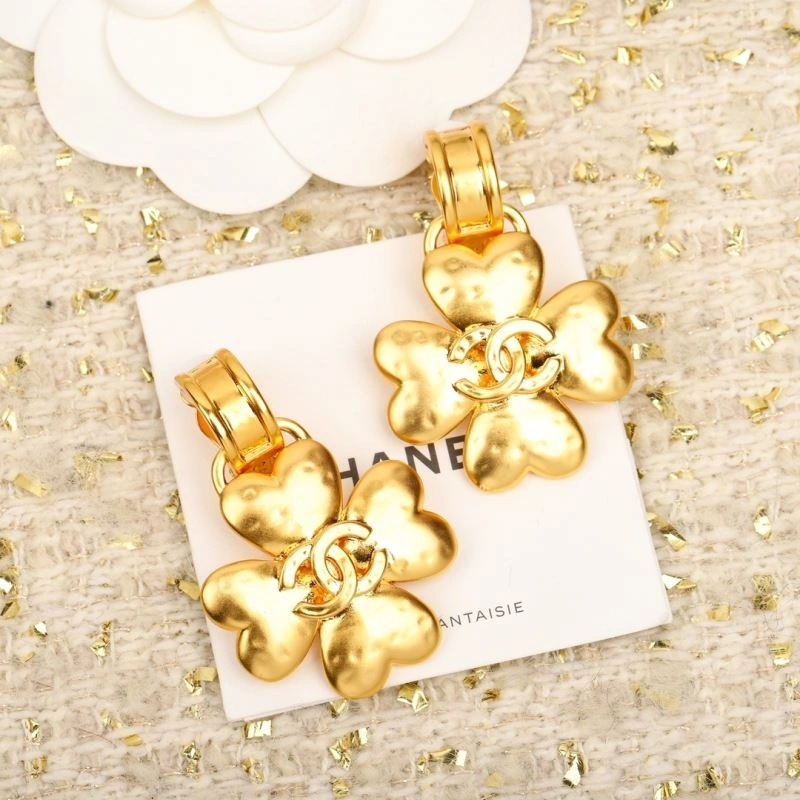 Chanel Earrings Fashionable 225897