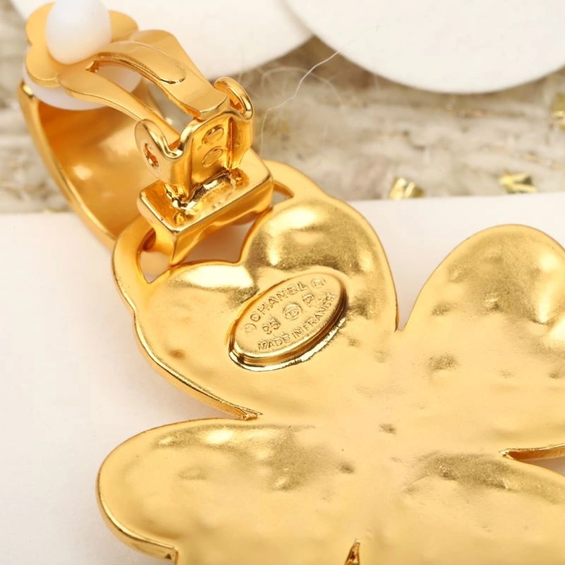 Chanel Earrings Fashionable 225897