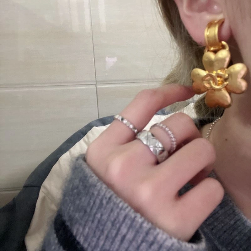 Chanel Earrings Fashionable 225897