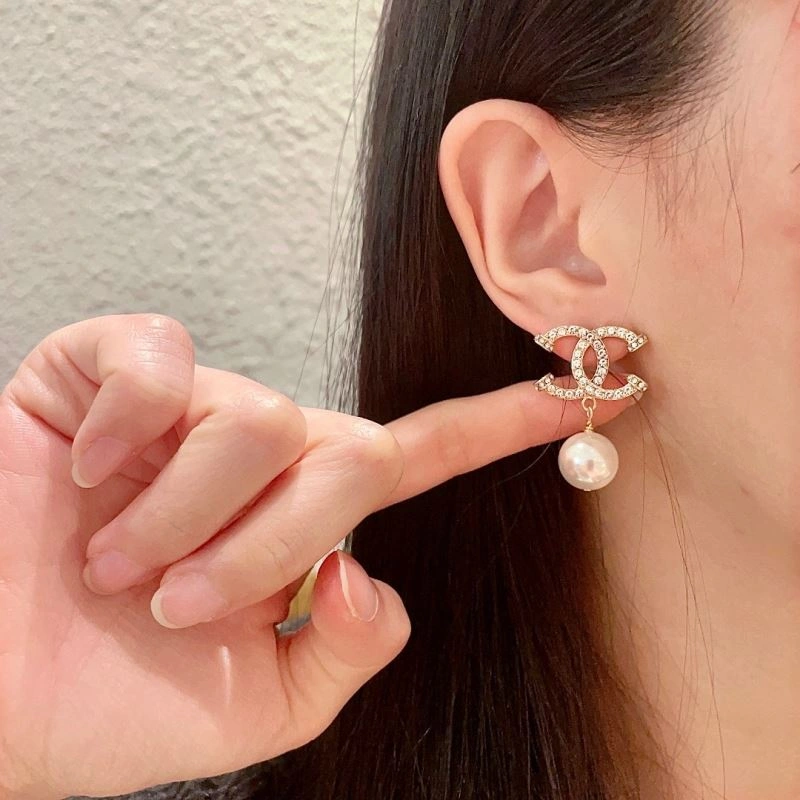 Chanel Earrings Stylish 225899