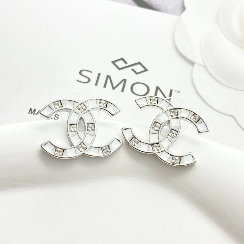 Durable Chanel Earrings 225895