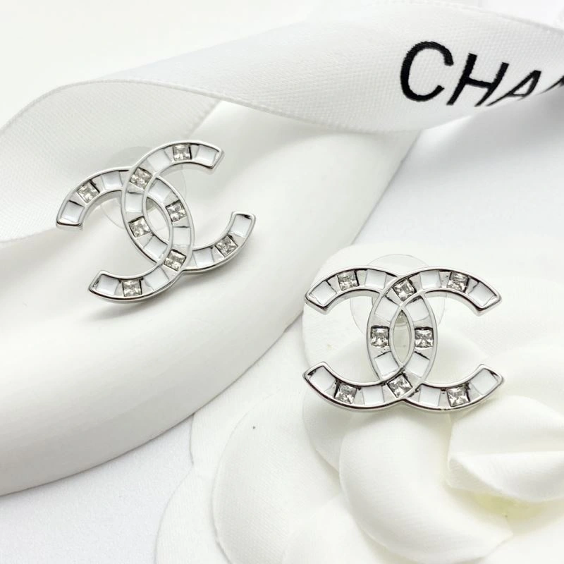 Durable Chanel Earrings 225895