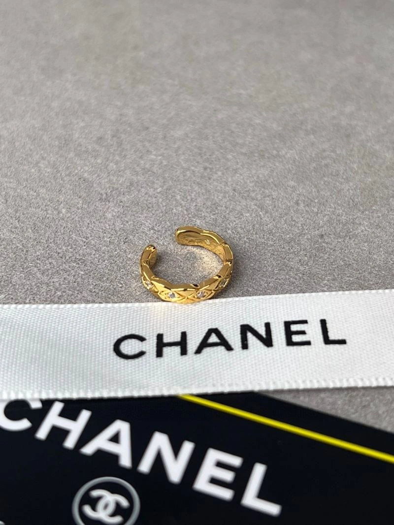 Chanel Earrings Functional 225902