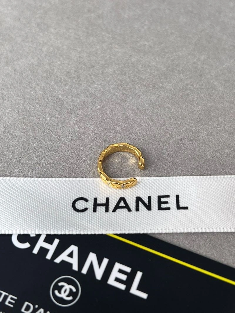 Chanel Earrings Functional 225902