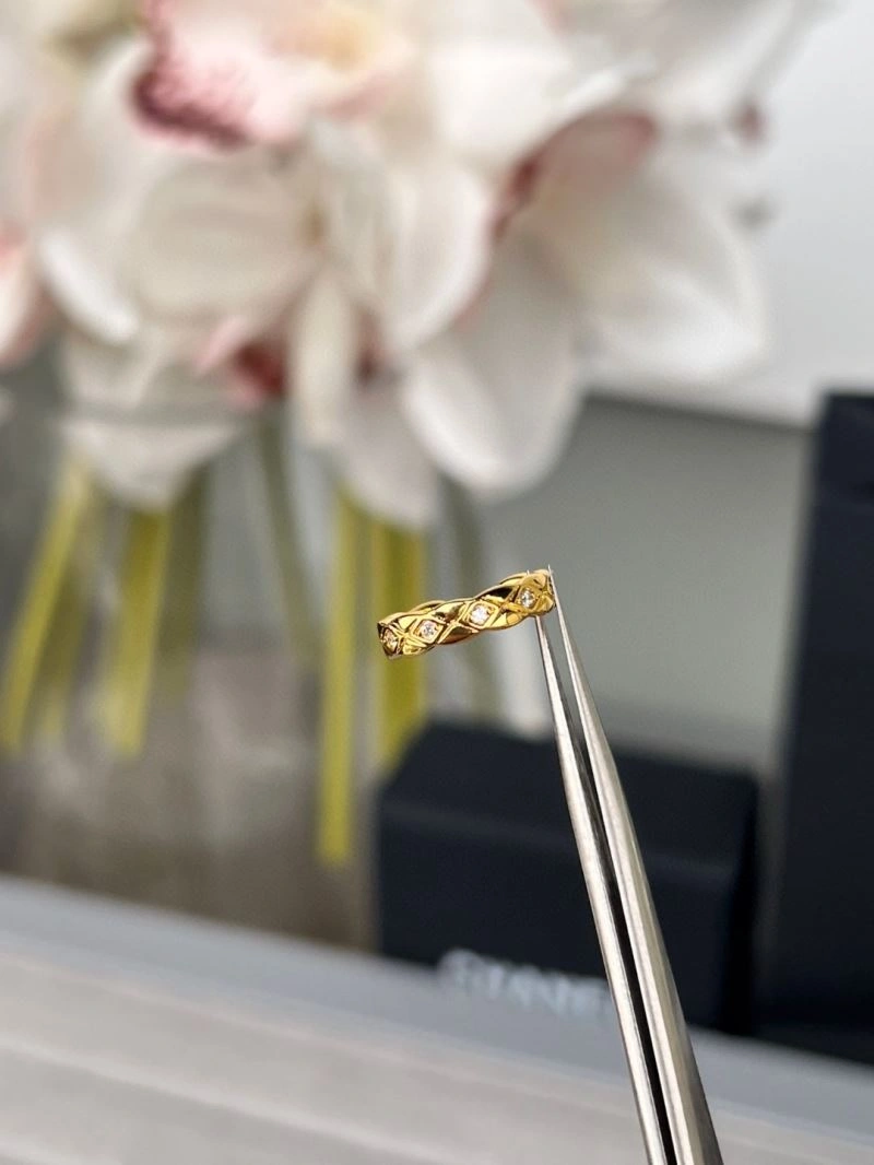 Chanel Earrings Functional 225902