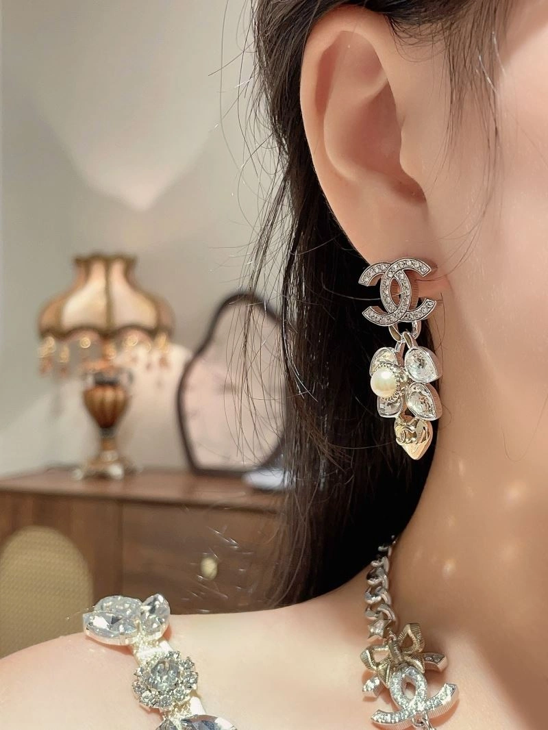 Chanel Earrings HighPerformance 225883