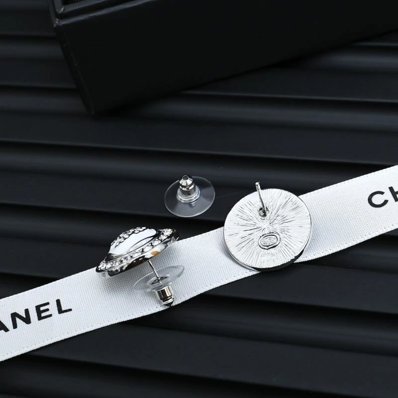 Durable Chanel Earrings 225405