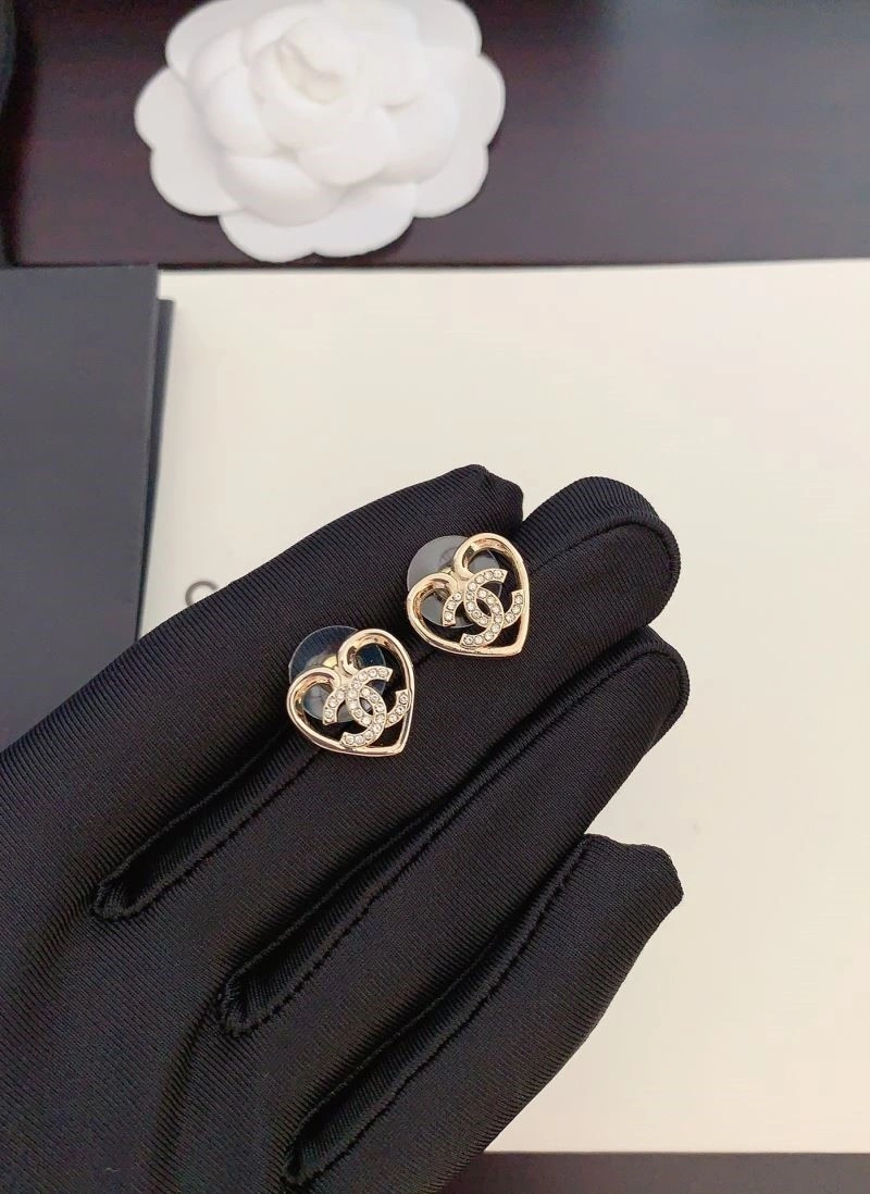 Compact Chanel Earrings 225416