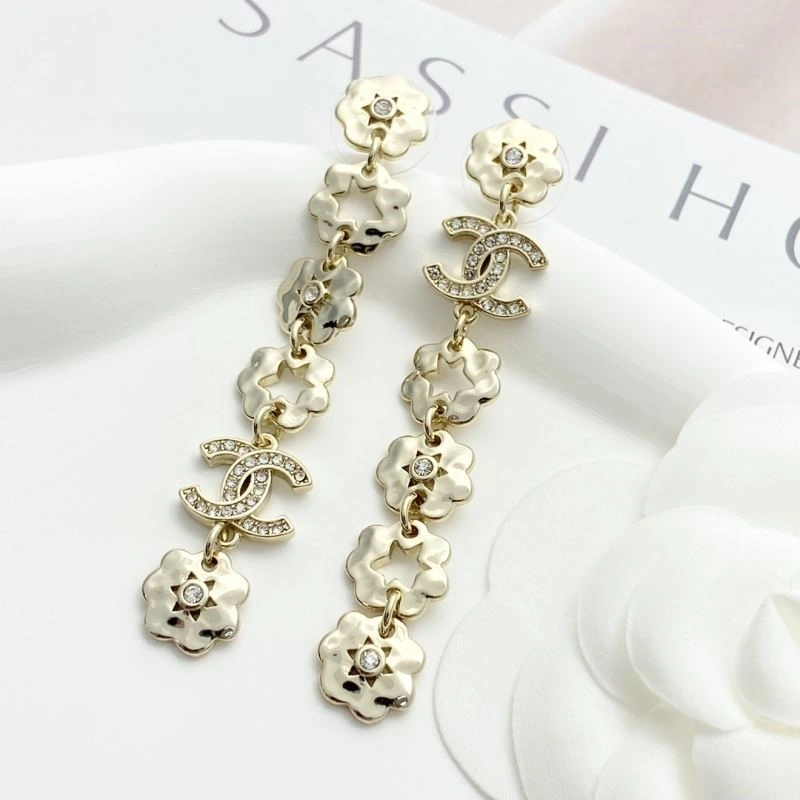 Casual Chanel Earrings 225413