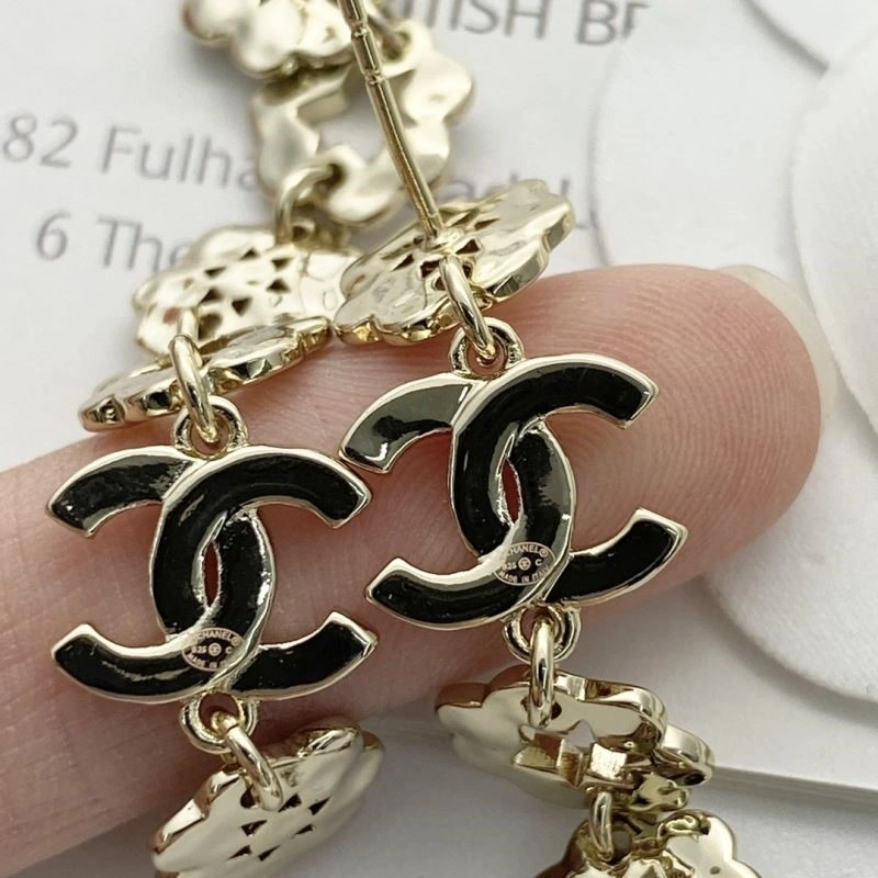 Casual Chanel Earrings 225413