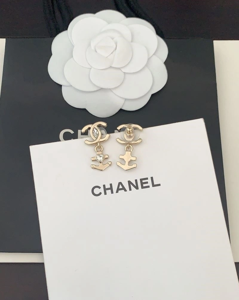 Chanel Earrings Neat 225396