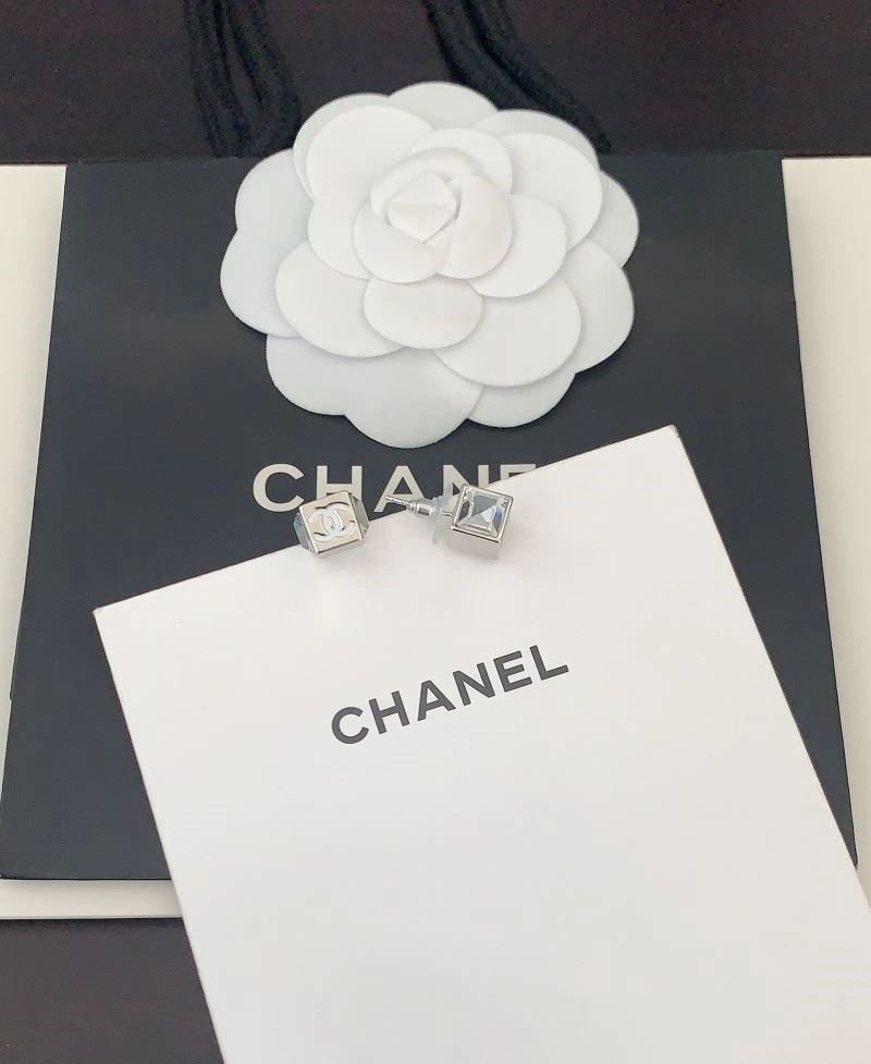 Chanel Earrings Seasonal 225403