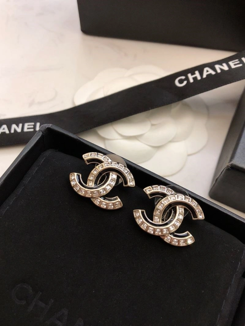 Premium Chanel Earrings 225393
