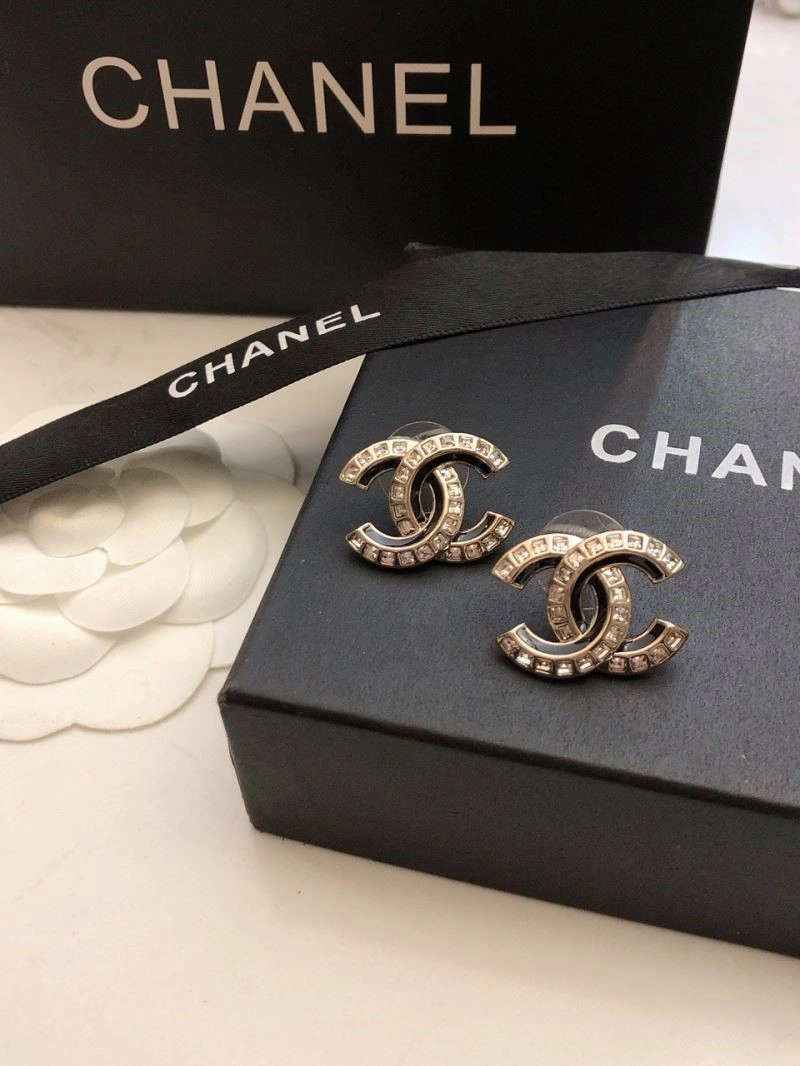 Premium Chanel Earrings 225393