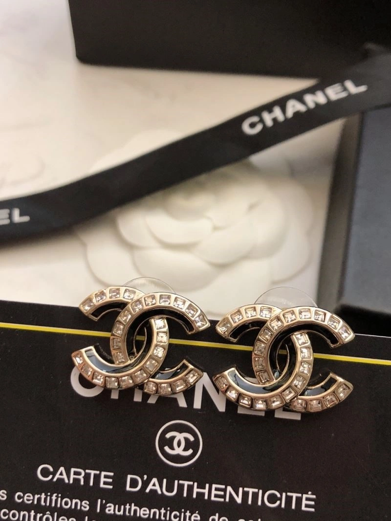 Premium Chanel Earrings 225393