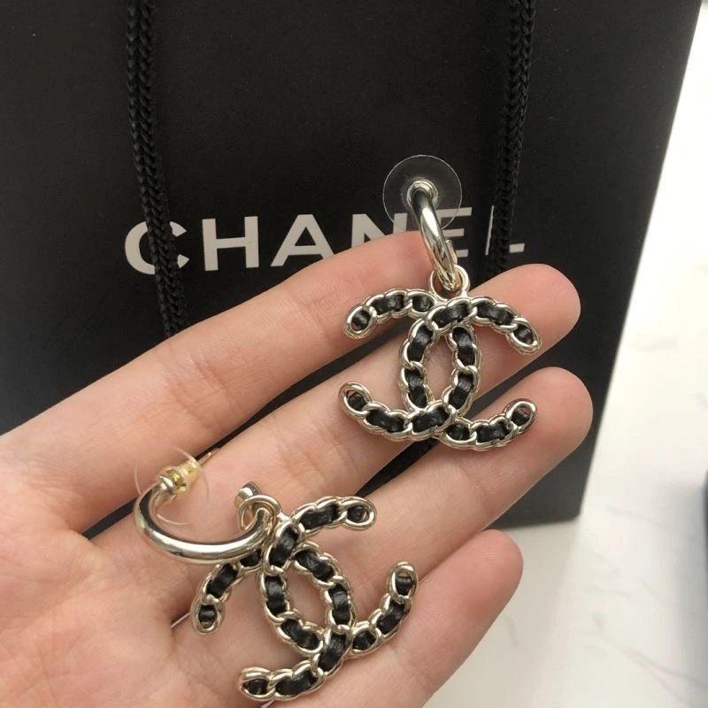 WaterResistant Chanel Earrings 225392