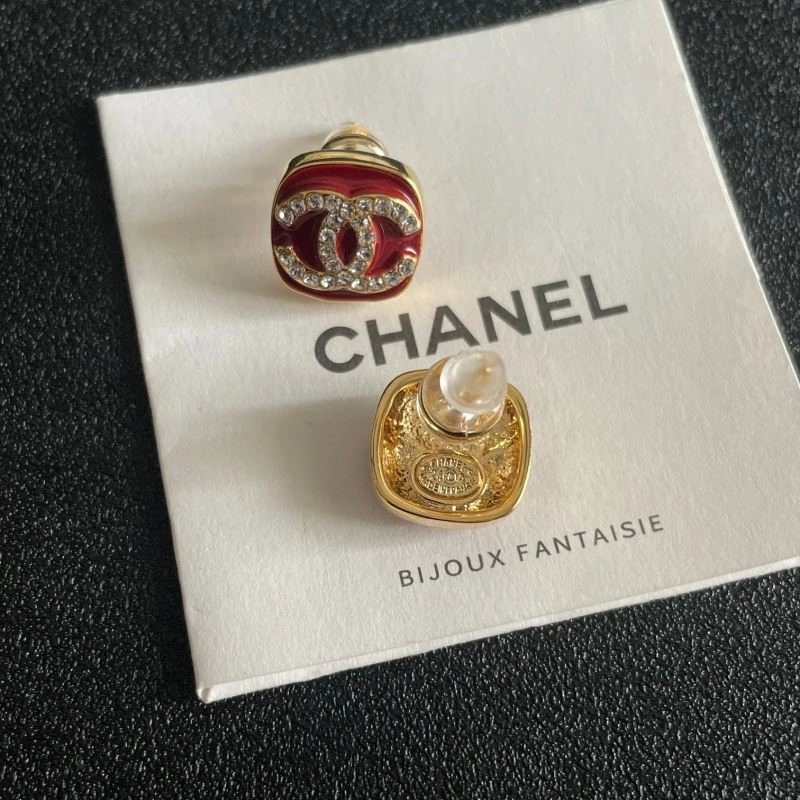 Supportive Chanel Earrings 225375