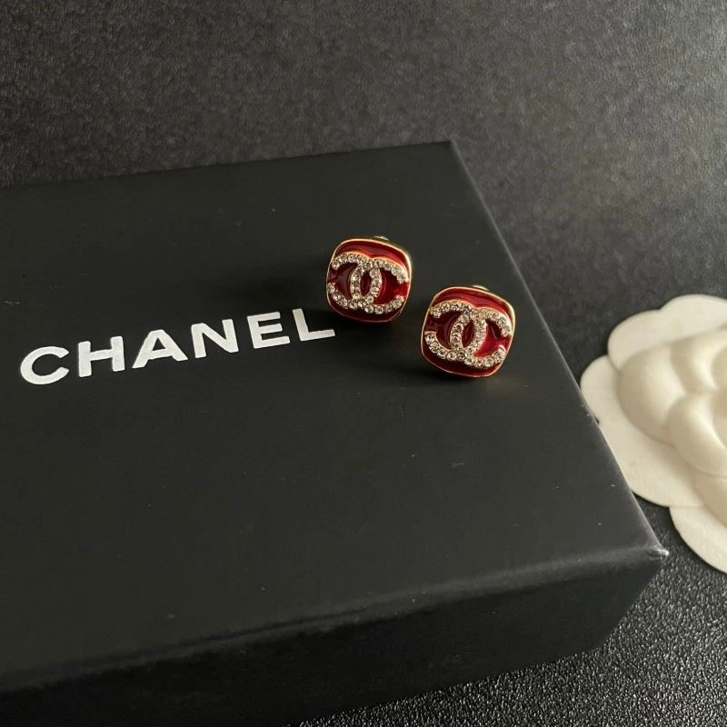Supportive Chanel Earrings 225375
