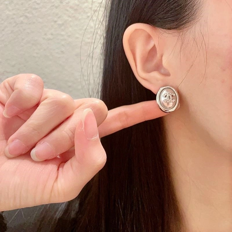 Attractive Chanel Earrings 225379