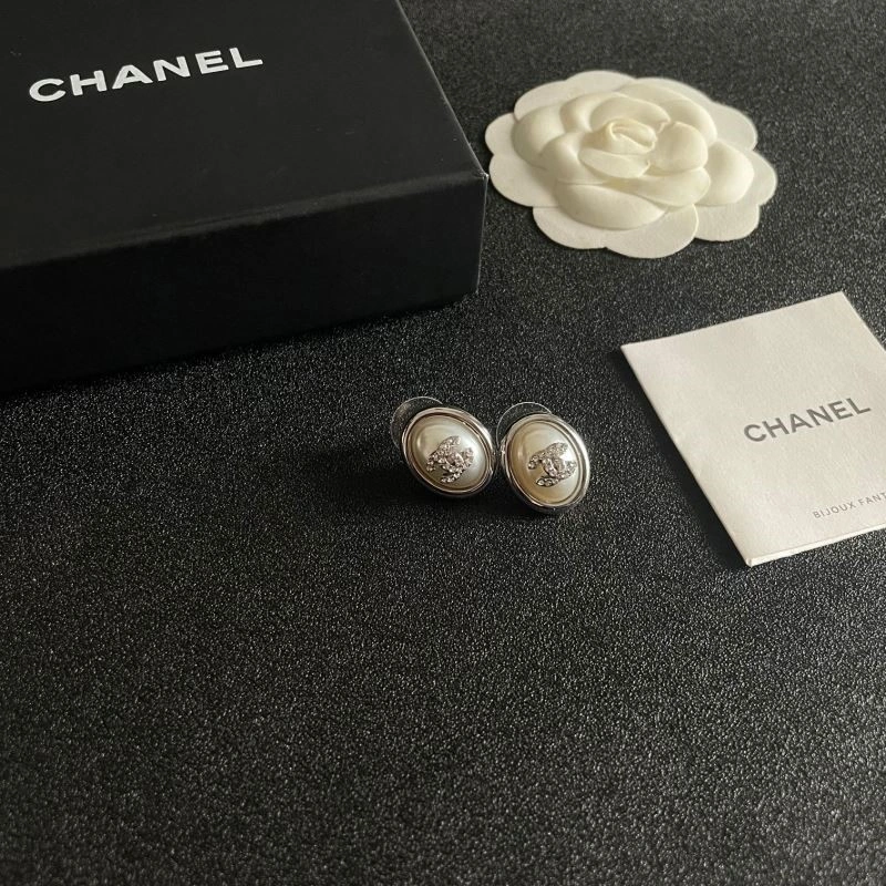 Attractive Chanel Earrings 225379