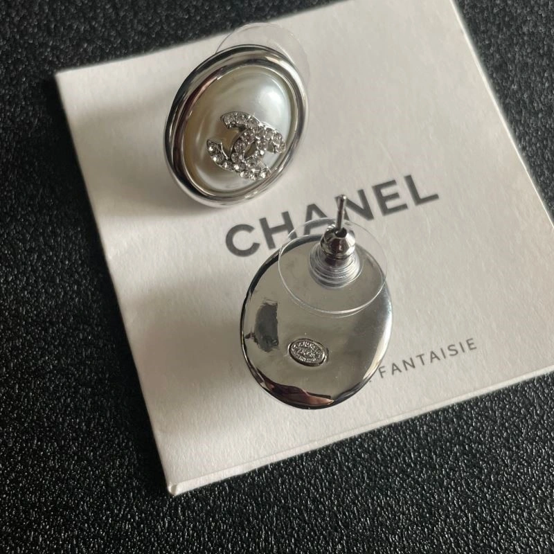 Attractive Chanel Earrings 225379