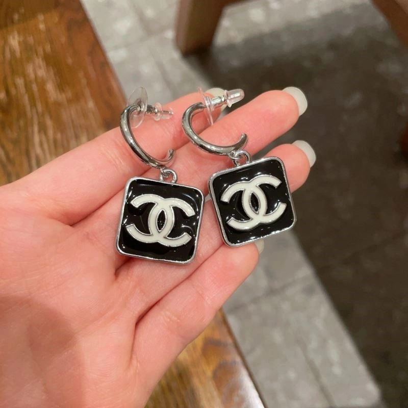 Chanel Earrings Original 225369