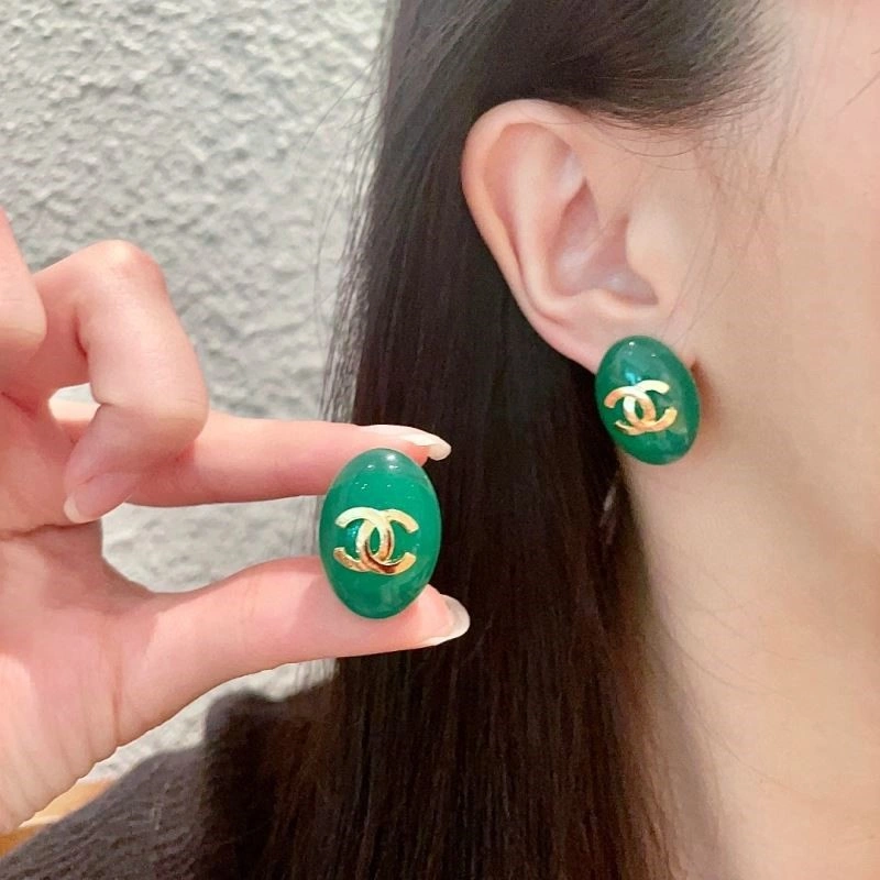 Chanel Earrings Effortless 225381
