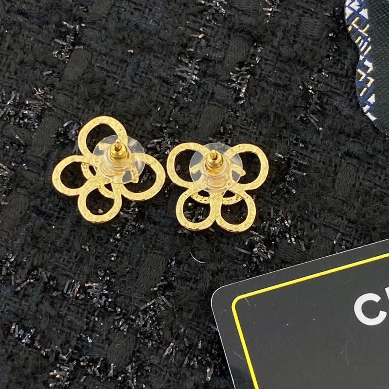 Chanel Earrings Lightweight 225347