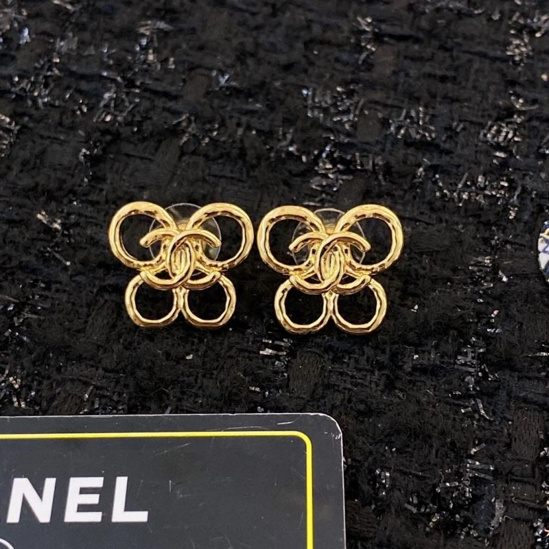 Chanel Earrings Lightweight 225347