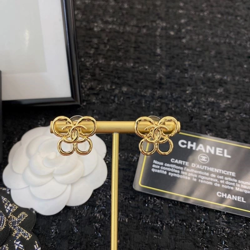 Chanel Earrings Lightweight 225347