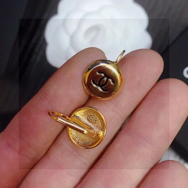 Chanel Earrings Trendsetting 225341
