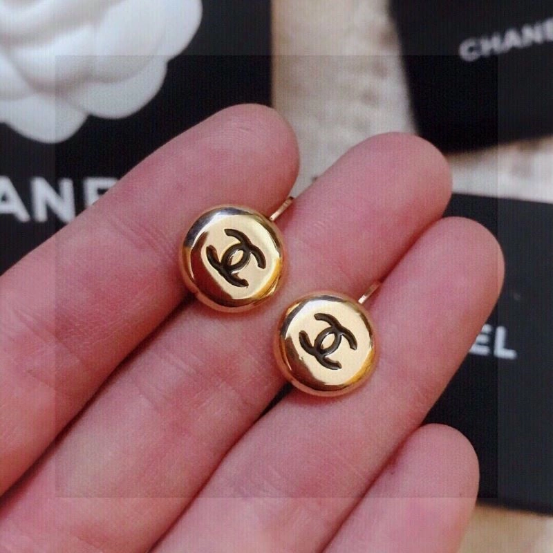 Chanel Earrings Trendsetting 225341