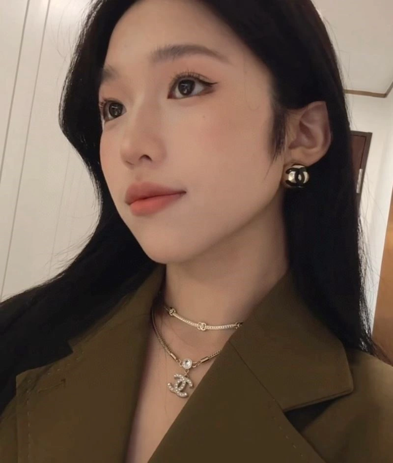 Classic Chanel Earrings 225336