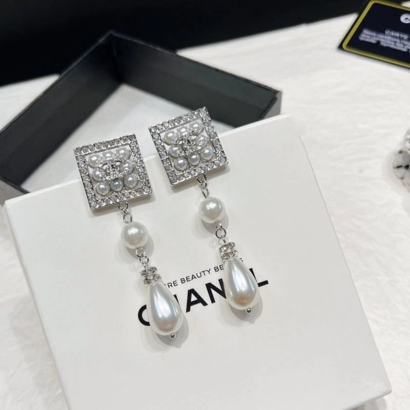 Chanel Earrings GoAnywhere 225316