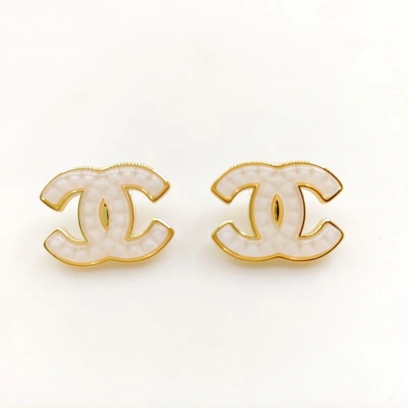 Comfortable Chanel Earrings 225339