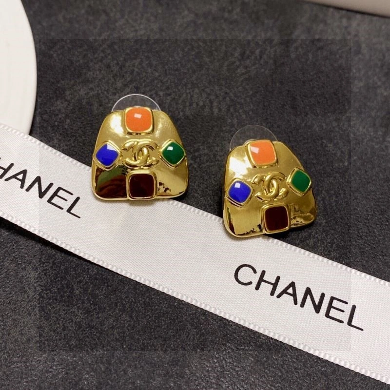 Refined Chanel Earrings 225323