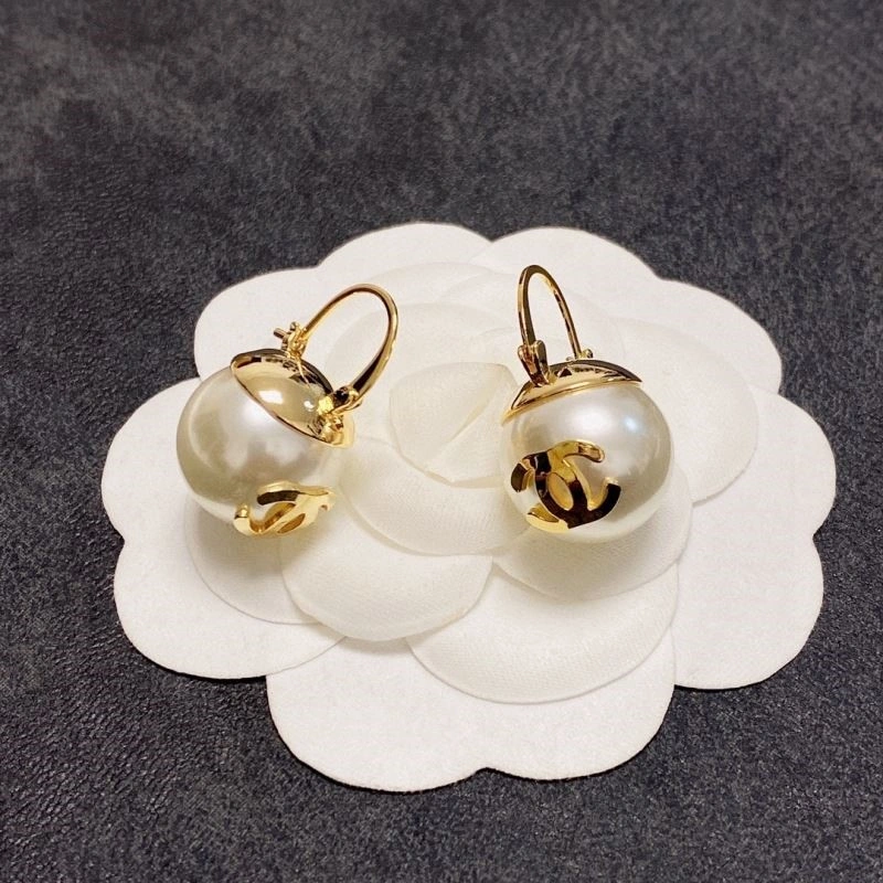 Chanel Earrings MultiPurpose 225309
