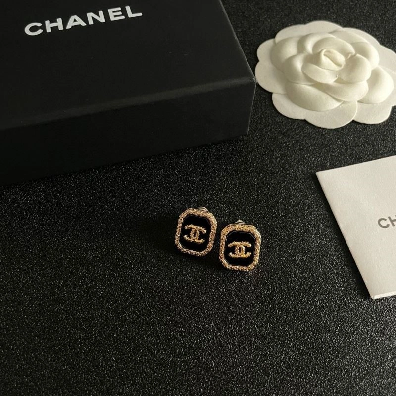 UrbanChic Chanel Earrings 225320