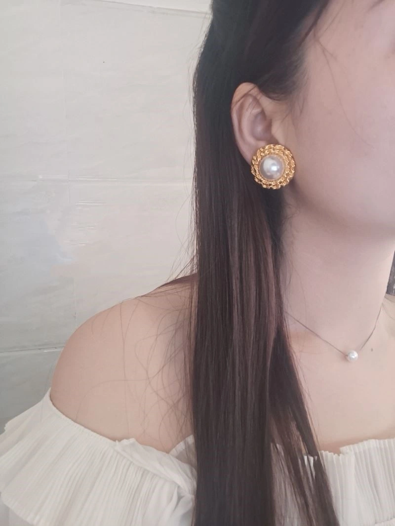 Chanel Earrings ComfortFit 225287