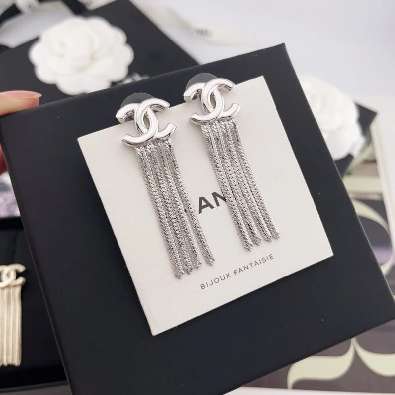 Chanel Earrings Bright 225348