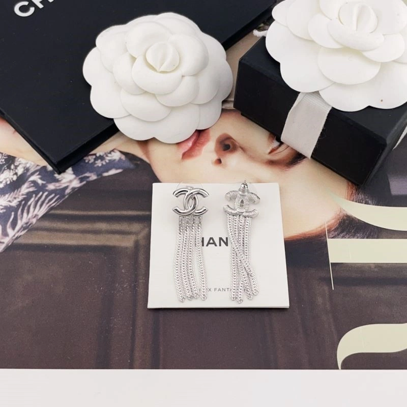 Chanel Earrings Bright 225348