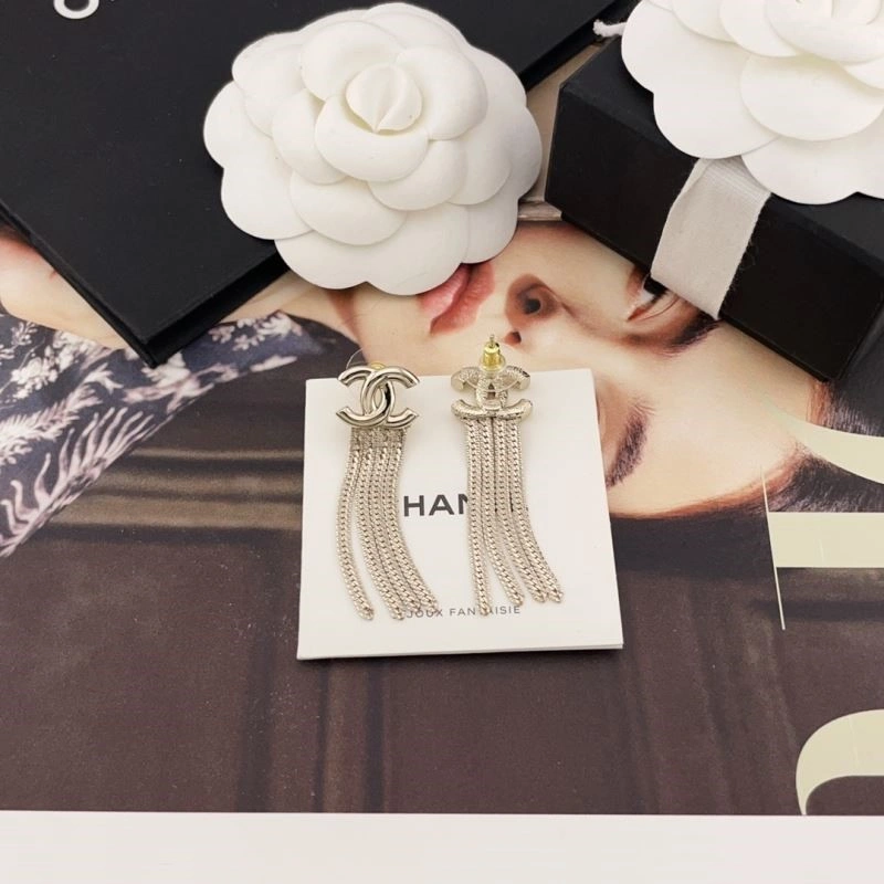 Chanel Earrings Bright 225348