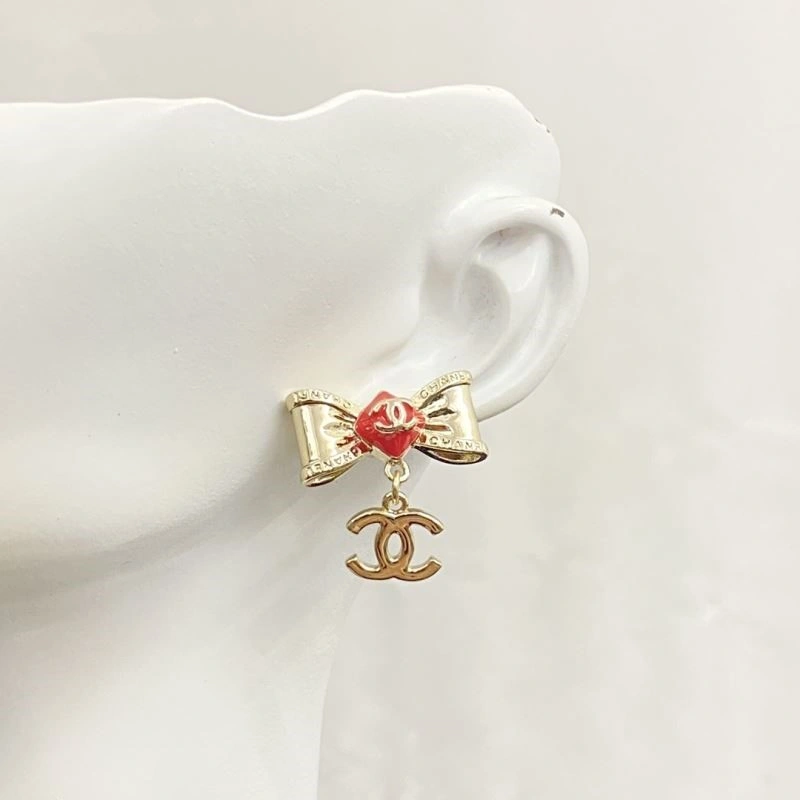 Chanel Earrings Snug 225279