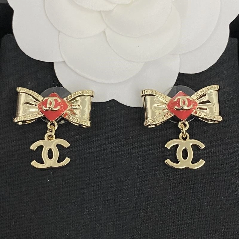 Chanel Earrings Snug 225279