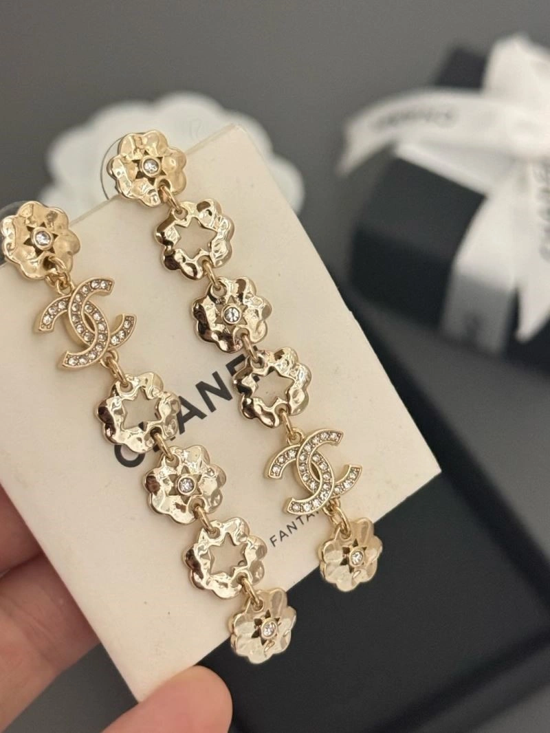 Refined Chanel Earrings 225276